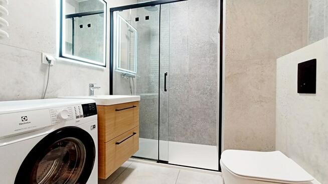 Kawalerka z balkonem i mp– Nowaka-Jeziorańskiego 4