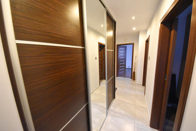 Do wynajęcia mieszkanie 3-pokojowe z miejscem