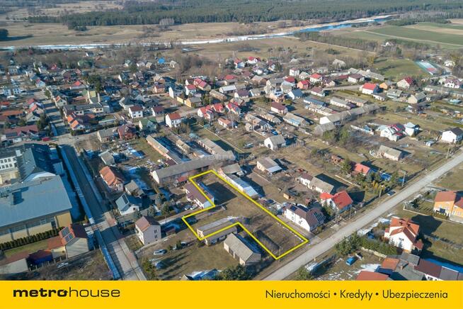 Duża działka budowlana z WZ w centrum Nowogrodu.