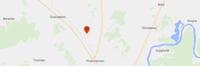 Działka z budynkami gospodarczymi