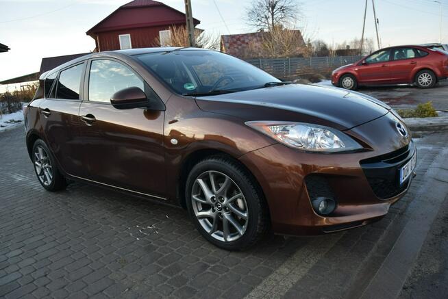 Mazda 3 1.6B 114 TYS KM/ Navi/ Brązowy Metalik/ 2 KPL KÓŁ/ Sprowadzony