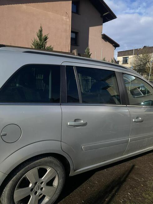Opel Zafira b