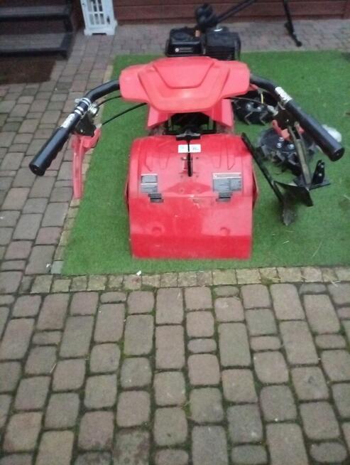 Sprzedam glebogryzarke cedrus z osprzętem