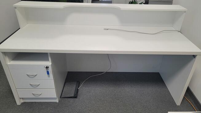 Biurko recepcyjne/ lada recepcyjna