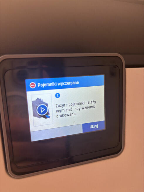 Syndyk sprzeda drukarkę HP Office jest