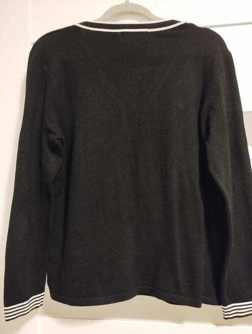 Sweter damski młodzieżowy