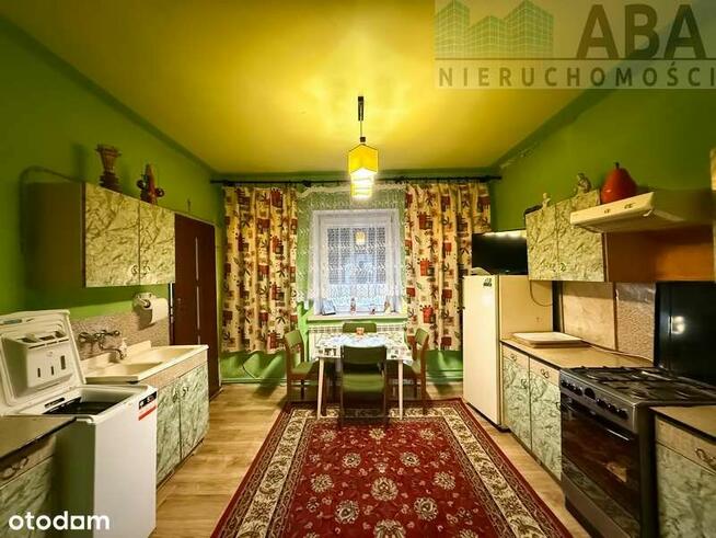 Przestronny dom z garażem w spokojnej okolicy