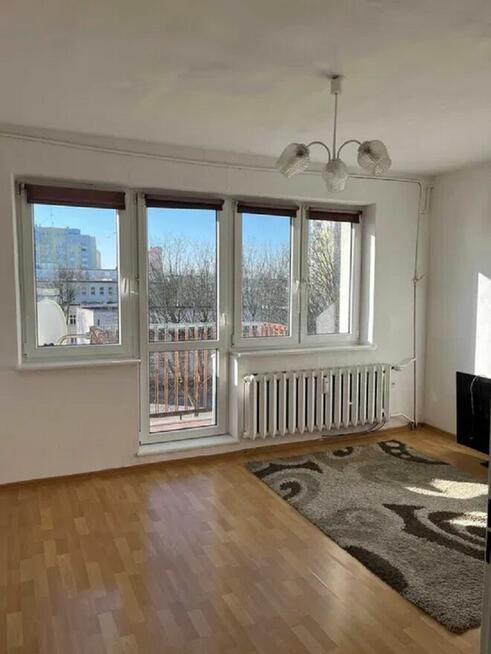 Mieszkanie o pow. 53m2, balkon, IV p., do remontu, os. Asnyka