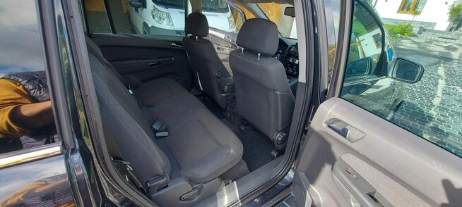 Opel zafira 2012 1.8benzyna 7 os.