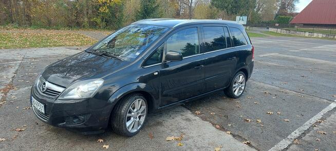 Opel zafira 2012 1.8benzyna 7 os.