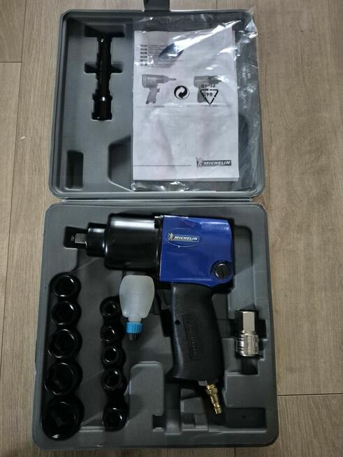 Klucz udarowy pneumatyczny+zestaw nasadek (made in France)