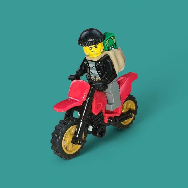 Lego City Bandit Male CTY0452