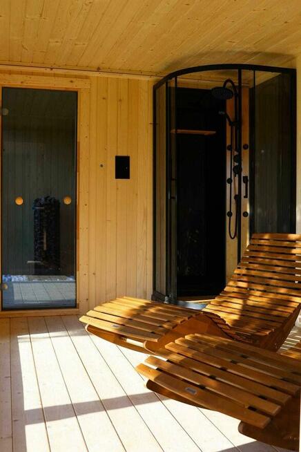 Domek SPA drewniany 2,4×10 m - solidna konstrukcja