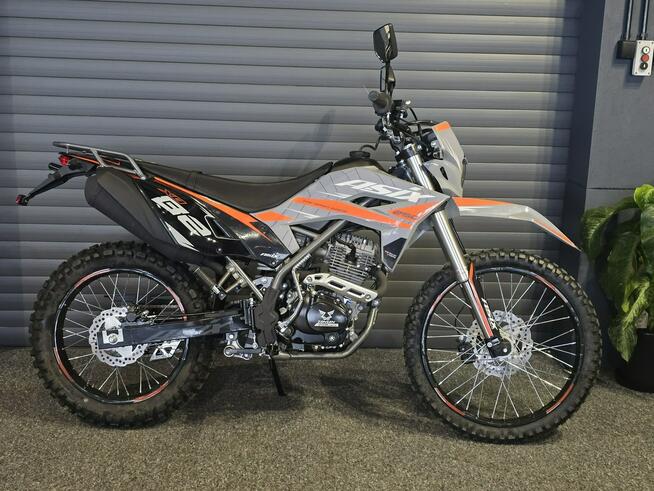 ASIX Inny Cross Asix XB-82 250 Transport Raty Fvat Manual Rozrusznik Światła LED