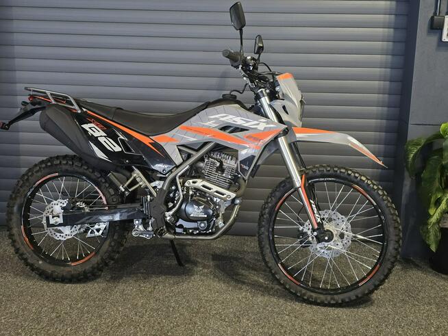 ASIX Inny Cross Asix XB-82 250 Transport Raty Fvat Manual Rozrusznik Światła LED