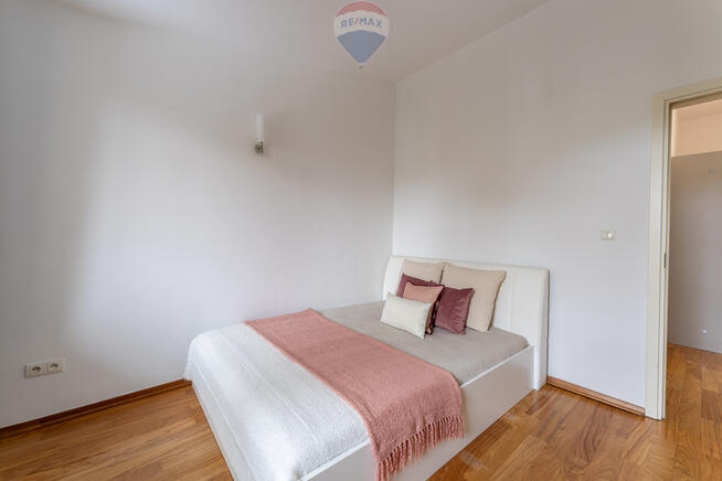 Segment 160 m² z ogrodem w centrum Józefosławia