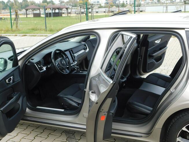 Volvo V60 z Gwarancją Model 2020r