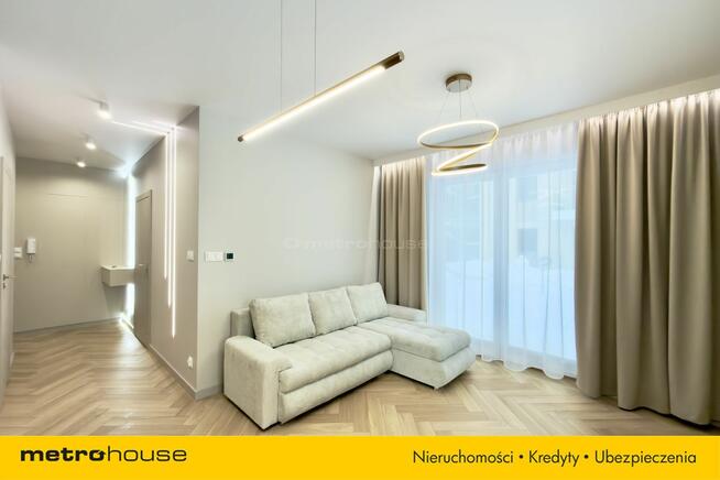 Mieszkanie w centrum z ogródkiem i parkingiem