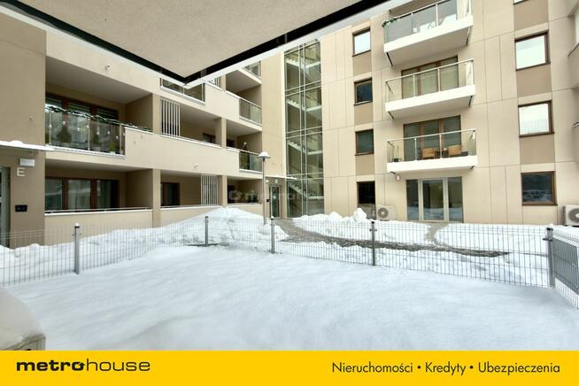 Mieszkanie w centrum z ogródkiem i parkingiem