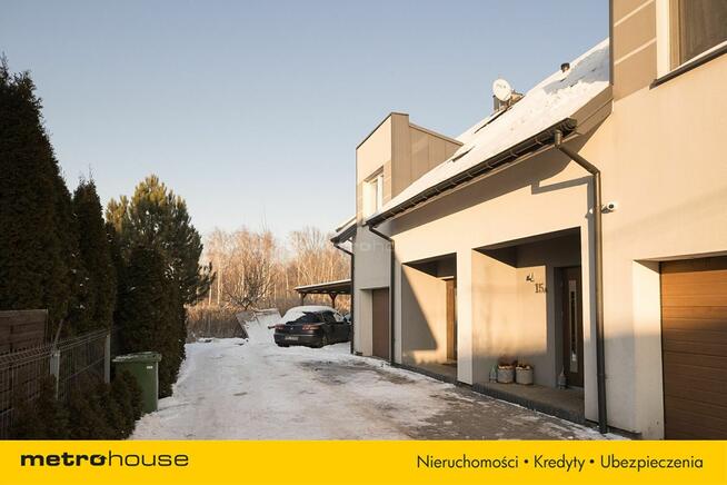 Nowoczesny dom w zielonym i cichym zakątku