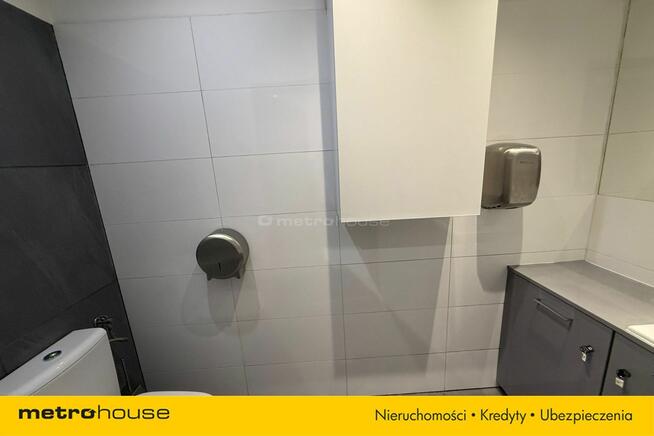 Budynek usługowo mieszkalny ul: Broniewskiego 6