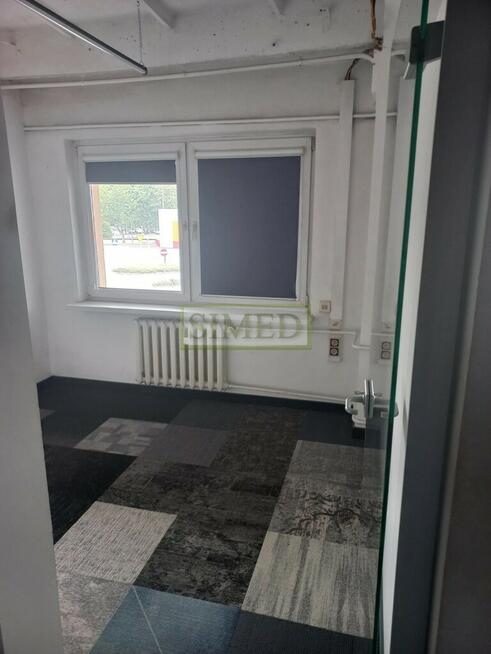 Mały pokój z oknem , dostęp 24 h, winda , ochrona