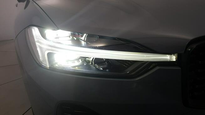 Volvo XC 60 B4 D AWD Plus Dark! Z Polskiego Salonu! Faktura VAT!
