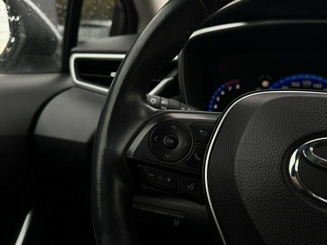 Toyota Corolla Salon Polska Poleasingowy I właściciel Serwis ASO VAT 23% Bezwypadkowy