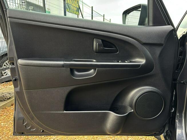 Kia Venga 1.4 benzyna 90km klimatyzacja NAVI bezwypadek SERWIS 2013