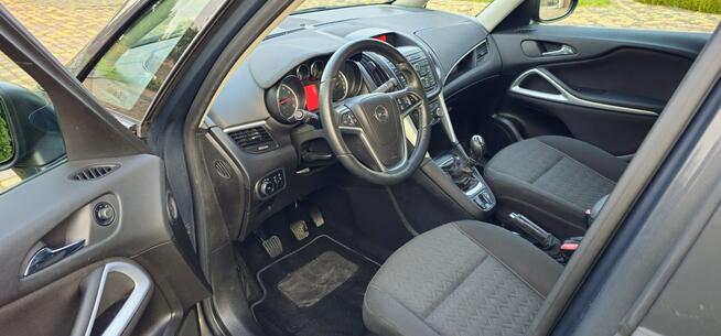 Opel Zafira 1,4 140 km, bezwypadkowy