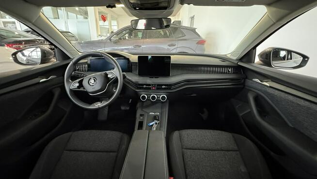 Škoda Superb Essence 1.5 TSI m-HEV 150KM DSG 2024 Bezwypadkowy Gwarancja