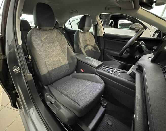 Škoda Superb Essence 1.5 TSI m-HEV 150KM DSG 2024 Bezwypadkowy Gwarancja