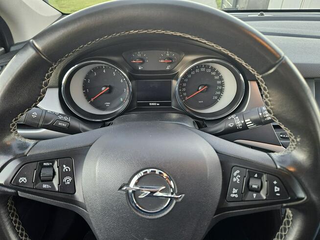 Opel Astra Polski salon