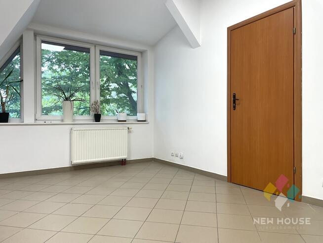 Lokal 32 m2, 1 piętro, 2 pomieszczenia