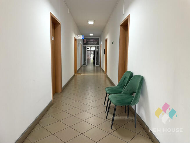 Lokal 32 m2, 1 piętro, 2 pomieszczenia