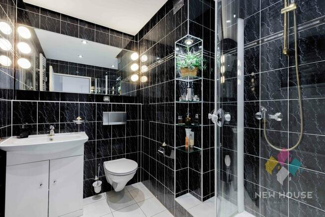 70m2, dwa poziomy, 3 balkony, ul. Pstrowskiego