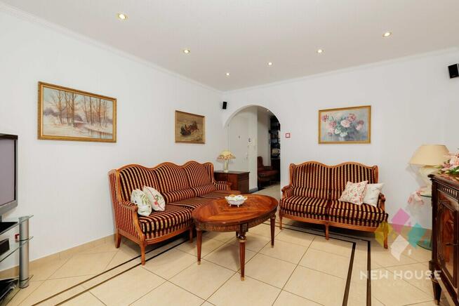 70m2, dwa poziomy, 3 balkony, ul. Pstrowskiego