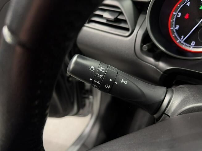 Suzuki Swift VAT 23% Premium 1.2 hybrid 83KM M5 2021 r., salon PL, I właściciel