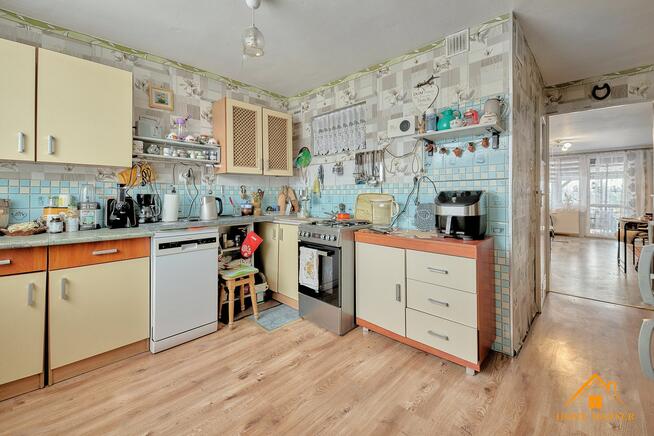 Bezczynszowy segment z garażem i 2 ogrodami – Twój azyl przy jeziorach Lisnówko