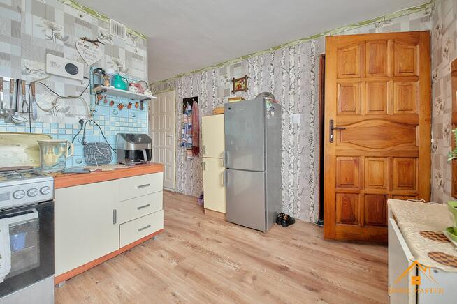 Bezczynszowy segment z garażem i 2 ogrodami – Twój azyl przy jeziorach Lisnówko