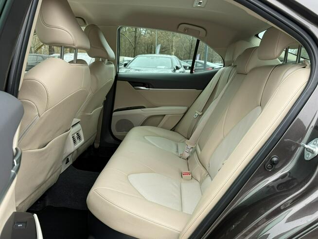 Toyota Camry 2.5 Hybrid e-CTV Executive! Salon Polska! I właściciel ! Serwis ASO !