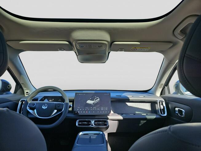 Leapmotor B10 nowość Hybrid EV