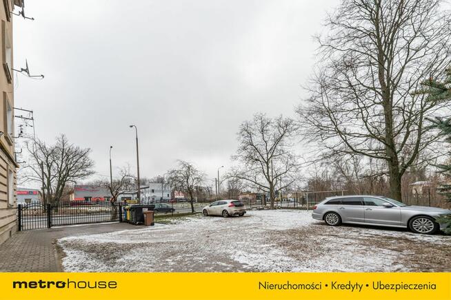 Dwa pokoje i przestronna kuchnia na Teofilowie!