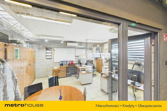 Dwie hale produkcyjno-magazynowe przy DK 801