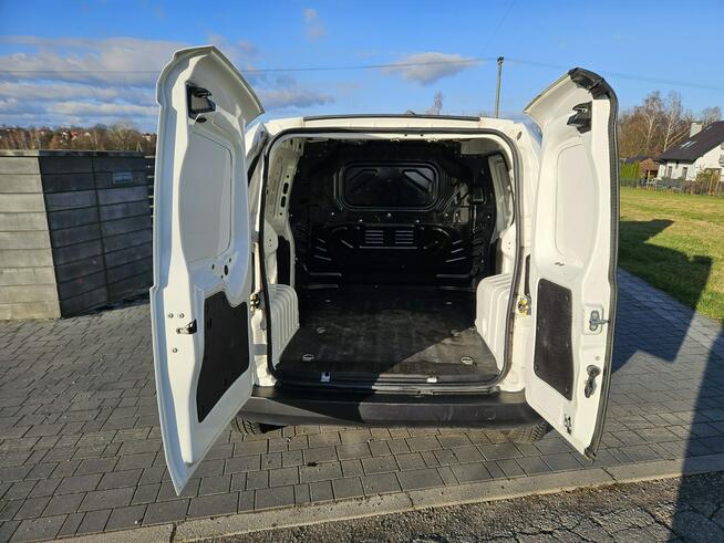Fiat Fiorino Rok 2019,VAT1 ,Bezwypadkowy, LPG, VAT23%.