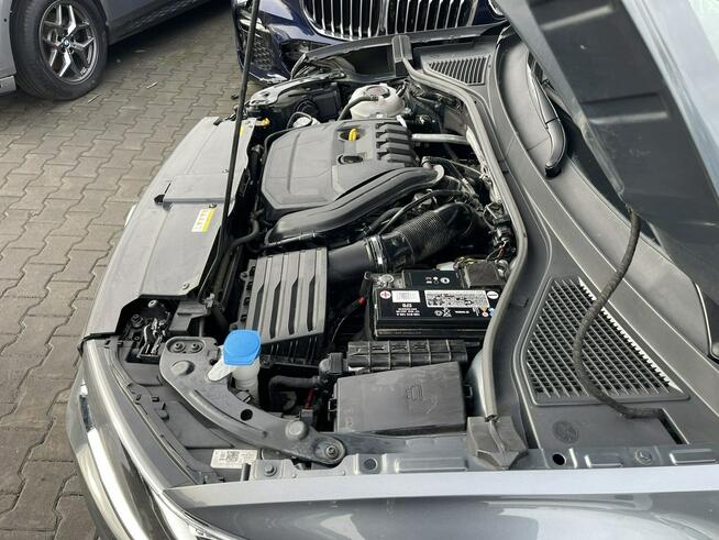 Volkswagen T-Roc Klimatronik Podgrzewanie Czujniki parkowania 150KM