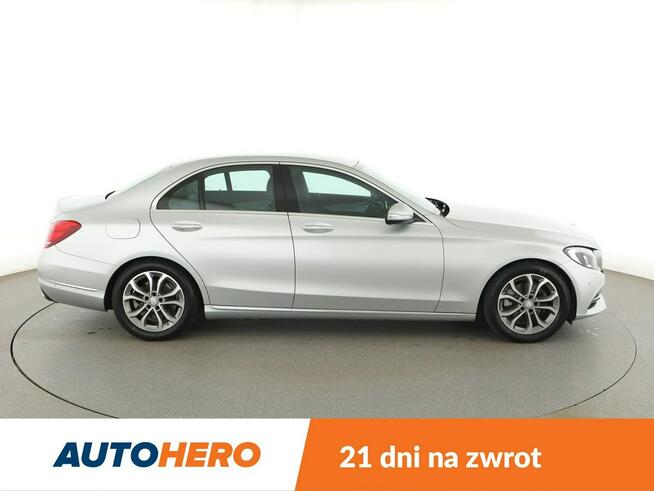 Mercedes C 180 automat full LED navi kamera i czujniki parkowania grzane fotele