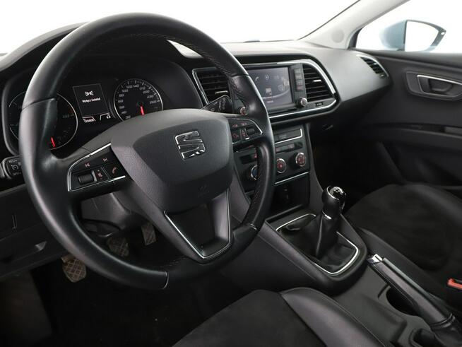 Seat Leon Niski przebieg Navi Czujniki parkowania Klimatyzacja podgrzewane fotel