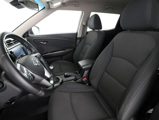 SsangYong Tivoli navi grzane fotele kamera i czujniki parkowania klima