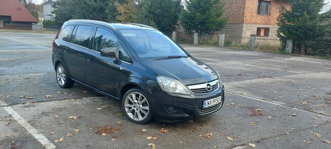 Opel zafira 2012 1.8benzyna 7 os.